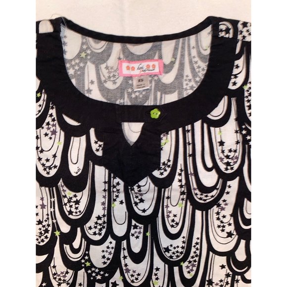 Koi Feather design Stars XS Medical Scrub Top - Picture 2 of 11